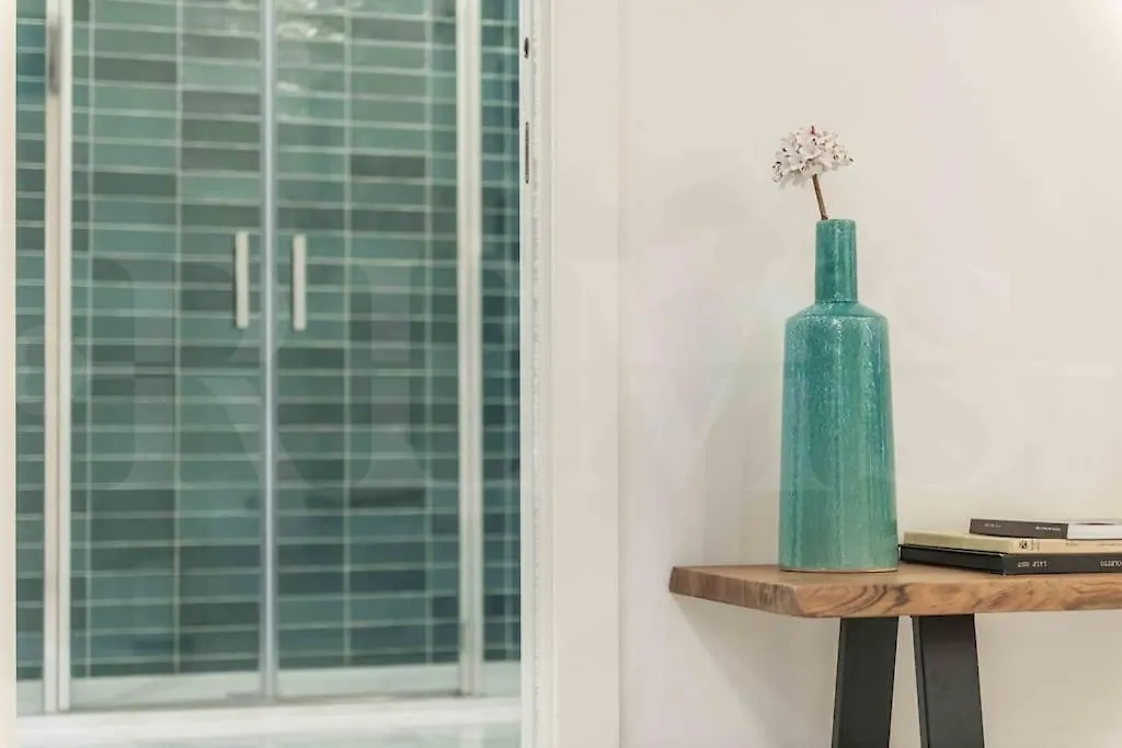 Luxurious Apartment In Center With Parking By Rems Malaga Spain