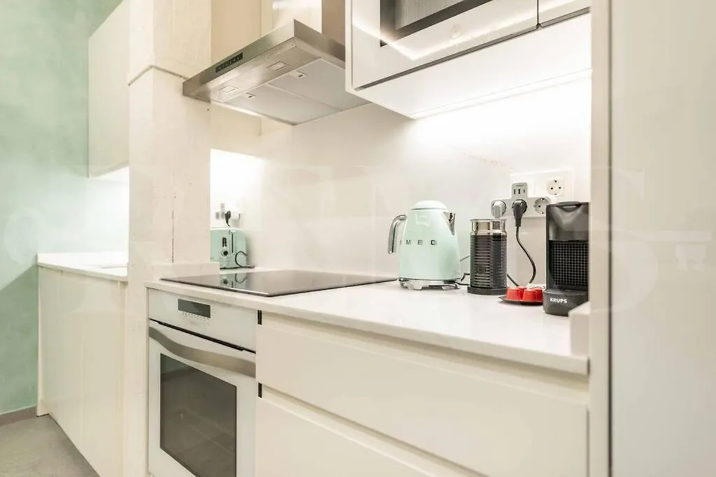 Luxurious Apartment In Center With Parking By Rems Malaga Spain