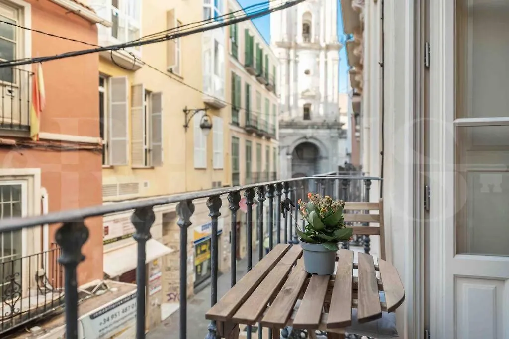 Luxurious Apartment In Center With Parking By Rems Malaga Spain